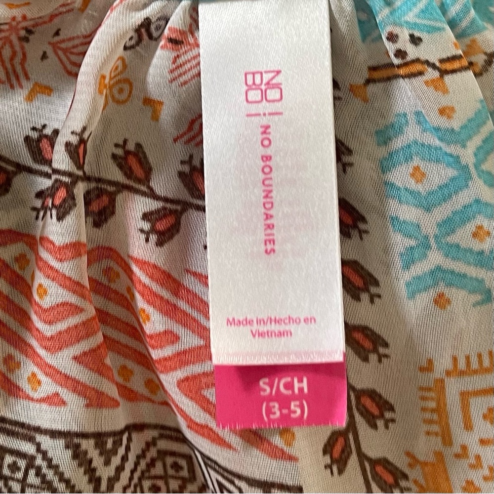 Sheer Summer top (multi pattern) - Picture 7 of 7
